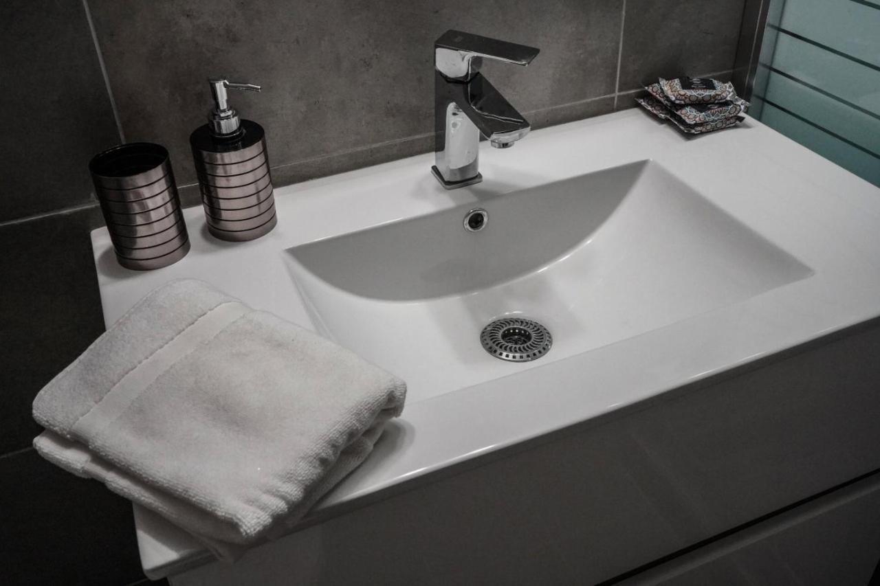 וולוס Silver Central Apartment מראה חיצוני תמונה